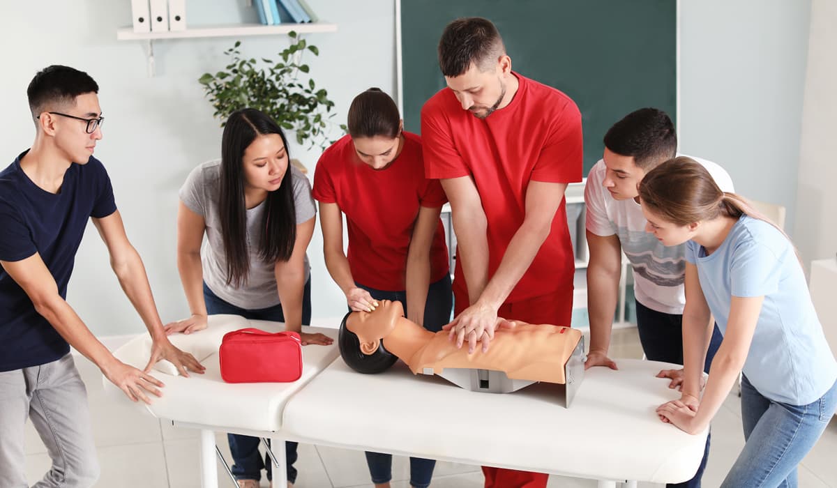 Erste-Hilfe Kurs: So bleiben Sie im Notfall handlungsfähig