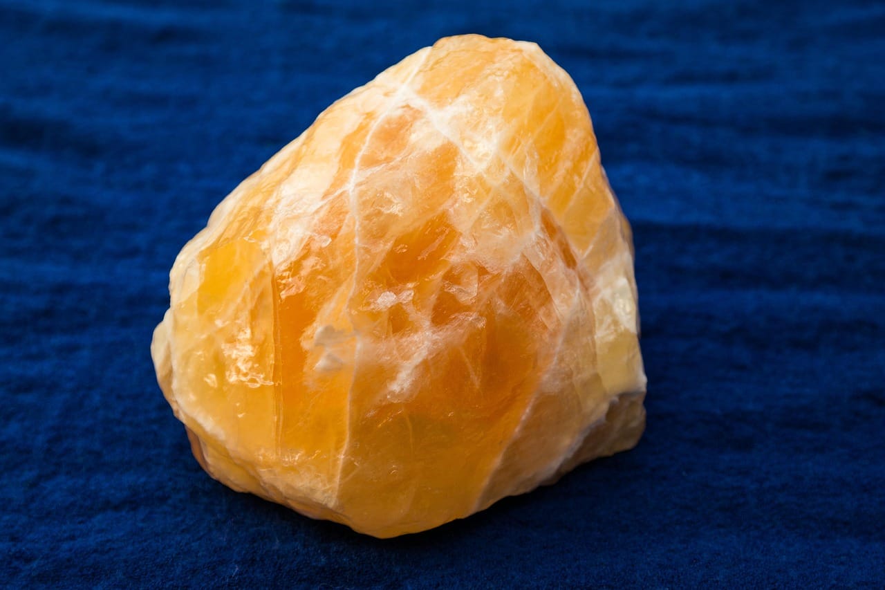 Calcit Heilsteine für Meditation und Harmonie