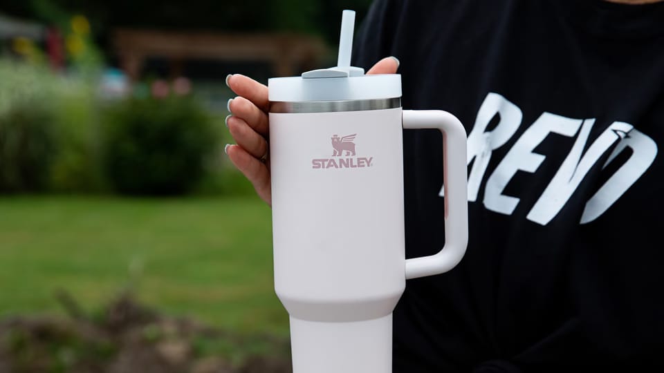 Trinkflasche personalisiert – Das Must-Have für moderne Unternehmen
